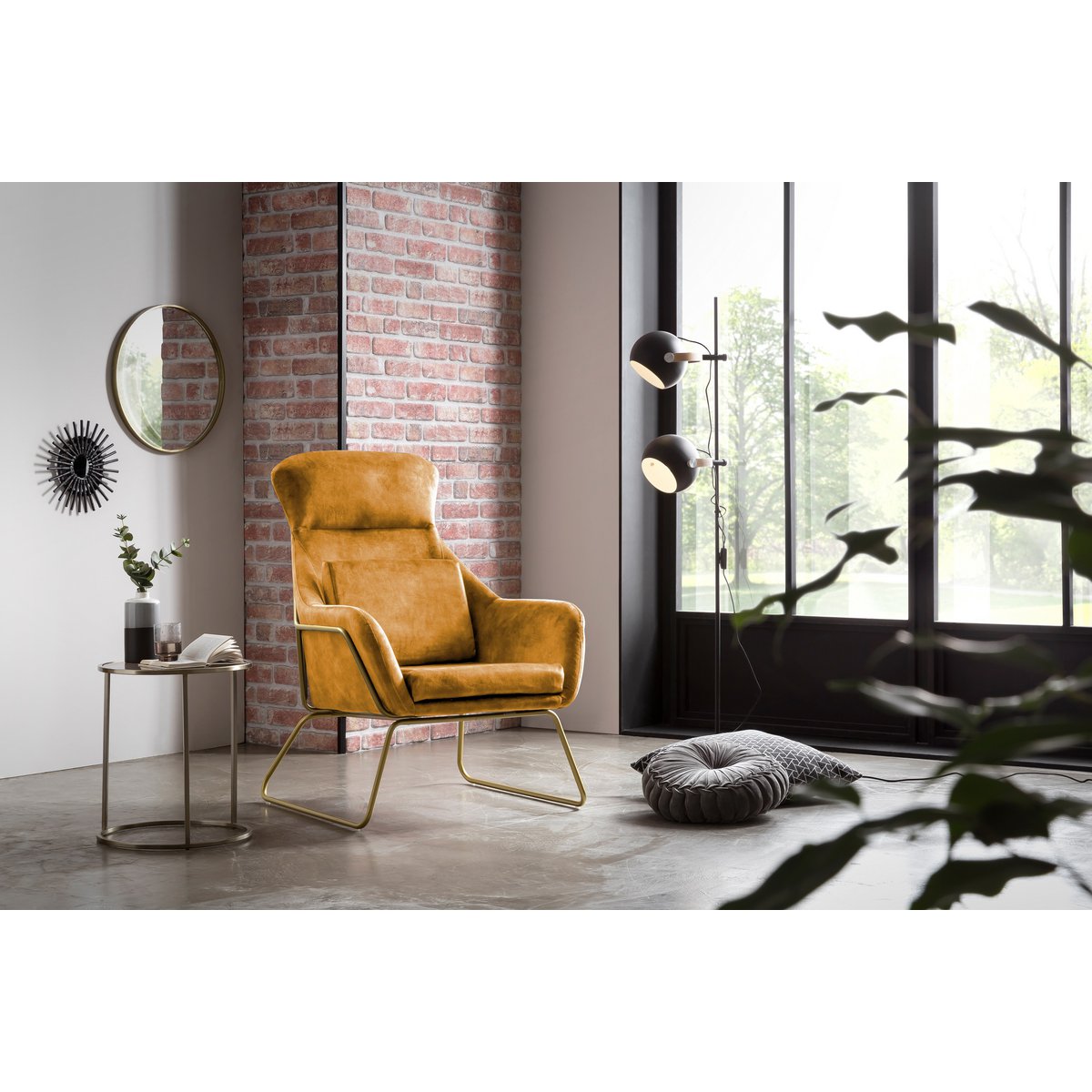 Relax fauteuil gemaakt van goud fluweel velours