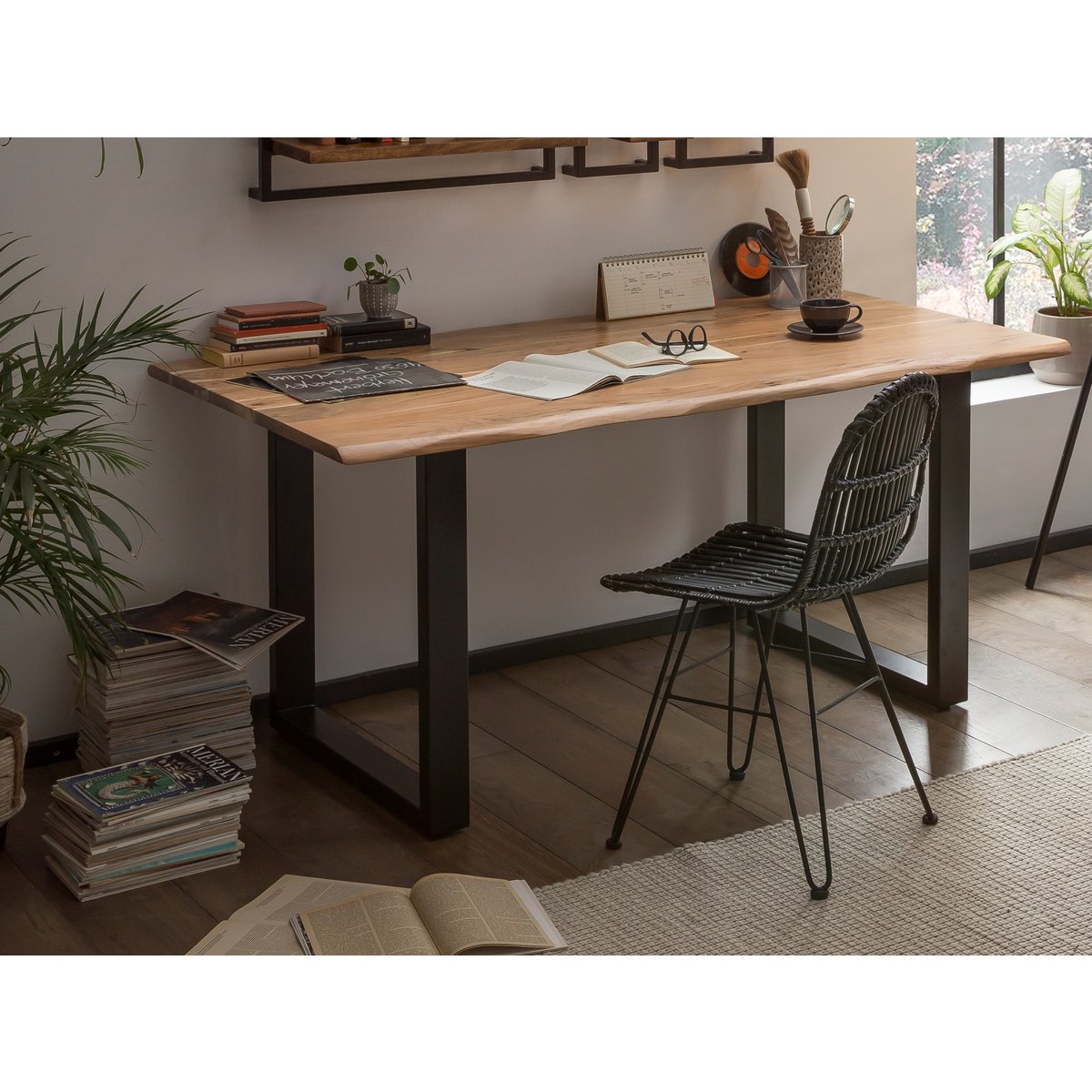Tafel 120 x 80 cm, naturel blad, zwart frame