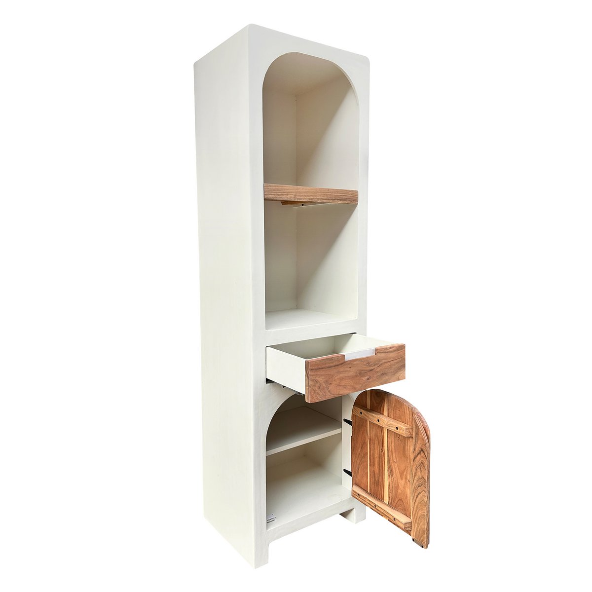 Hoge kast met veel opbergruimte